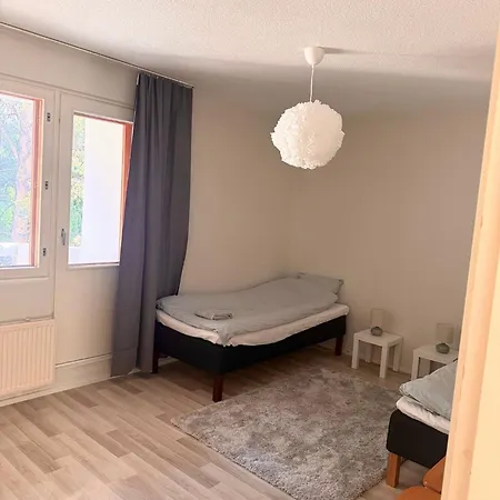 Cozy 2 Bedroom Near Santa Claus Village With Space For 5 * Rovaniemi