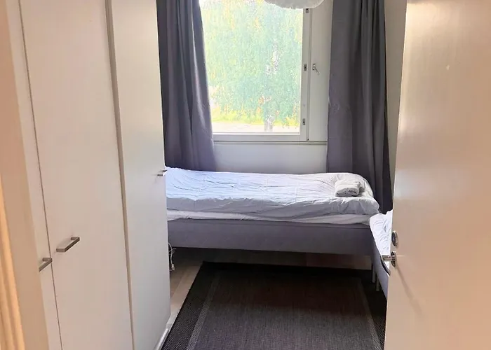 Cozy 2 Bedroom Near Santa Claus Village With Space For 5